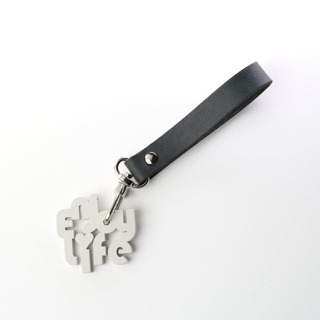 歐式鐵藝鑰匙圈吊飾《小日子/Enjoy Life》(4款任選) 金屬造型皮飾扣環 植鞣皮革 聖誕禮物【OPUS東齊金工】